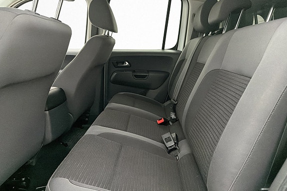 Volkswagen Amarok 28 of 28