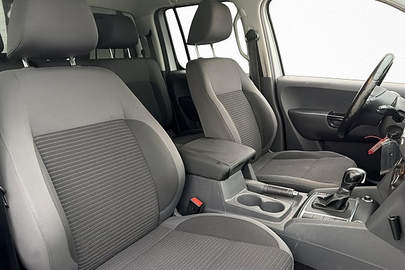 Volkswagen Amarok 27 of 28
