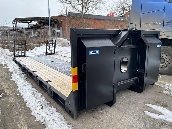 Sisu 25 ton Maskinflak