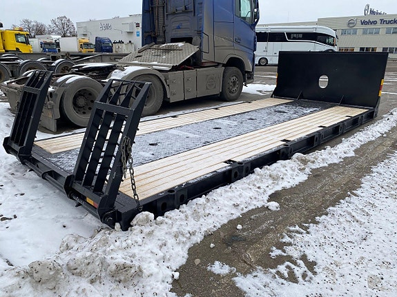 Sisu 25 ton Maskinflak 2 of 7