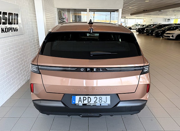 Opel Grandland 4 of 5