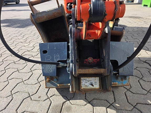 Kubota U10-3 8 of 12