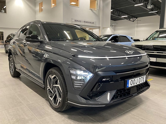 Hyundai Kona 3 of 5