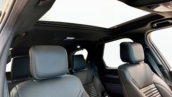 Land Rover Discovery 12 of 13
