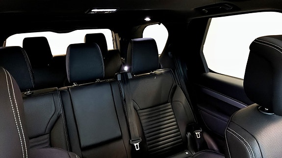 Land Rover Discovery 11 of 13