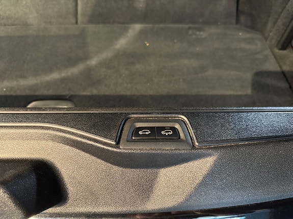 BMW X7 27 of 30