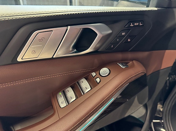 BMW X7 14 of 30