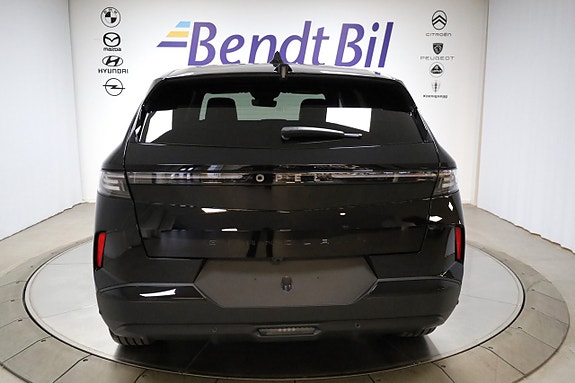 Opel Grandland 12 of 24