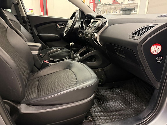 Hyundai ix35 8 of 17
