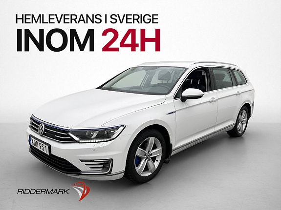Volkswagen Passat 2 of 5