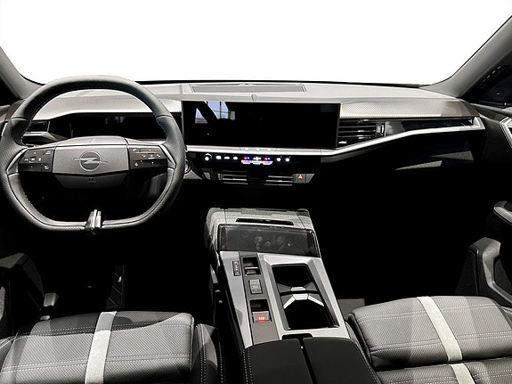 Opel Grandland 3 of 9