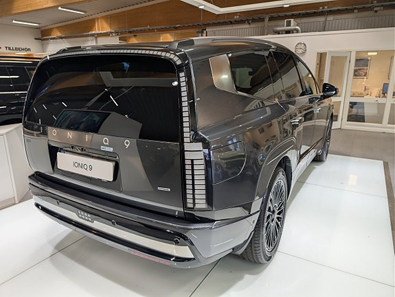 Hyundai Ioniq 9 3 of 8