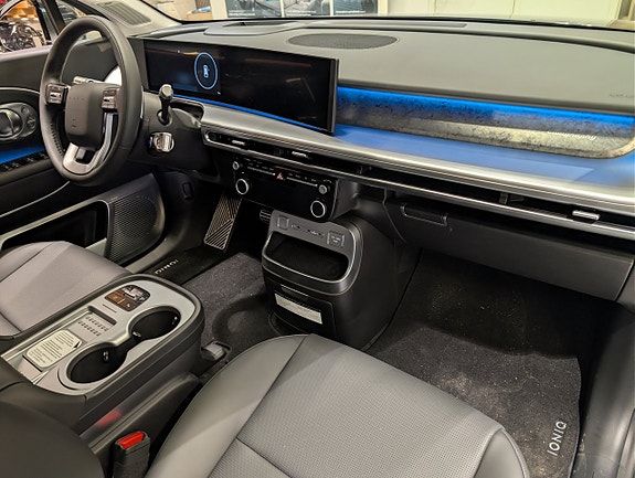 Hyundai Ioniq 9 5 of 8