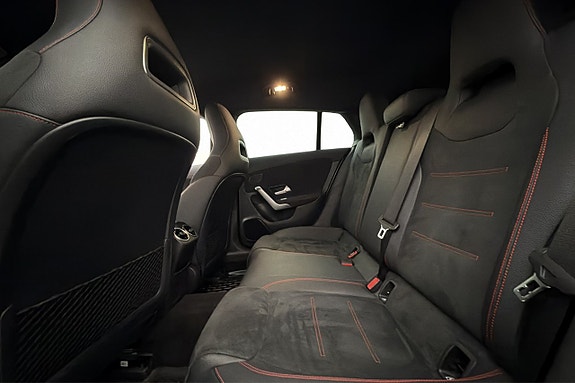 Mercedes-Benz CLA250+ 25 of 27