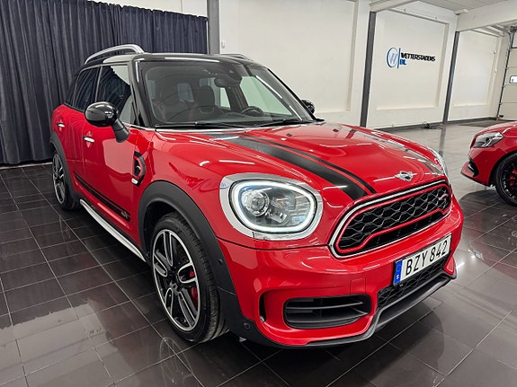 MINI Countryman Cooper 4 of 5