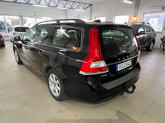 Volvo V70 5 of 13