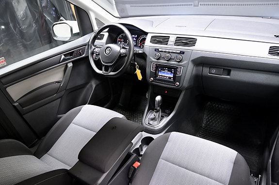 Volkswagen Caddy 11 of 19