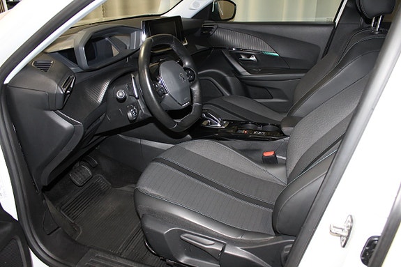 Peugeot 2008 16 of 27
