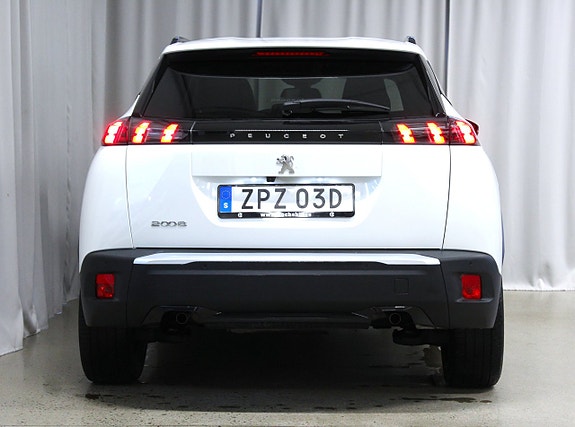 Peugeot 2008 7 of 27