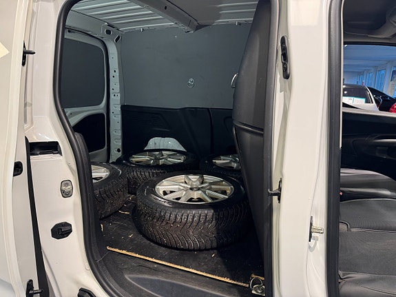 Citroen Berlingo 24 of 27