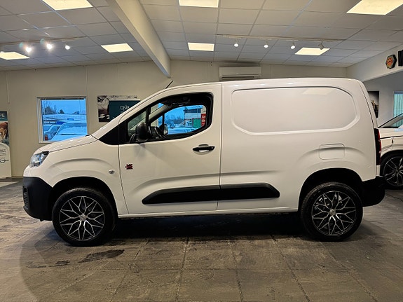 Citroen Berlingo 23 of 27
