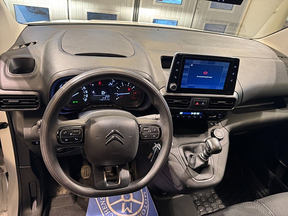 Citroen Berlingo 8 of 27