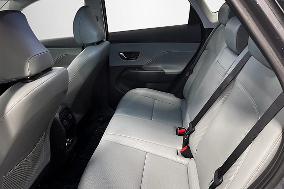 Hyundai Kona 7 of 14