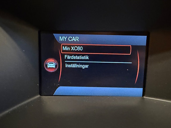 Volvo XC60 13 of 25