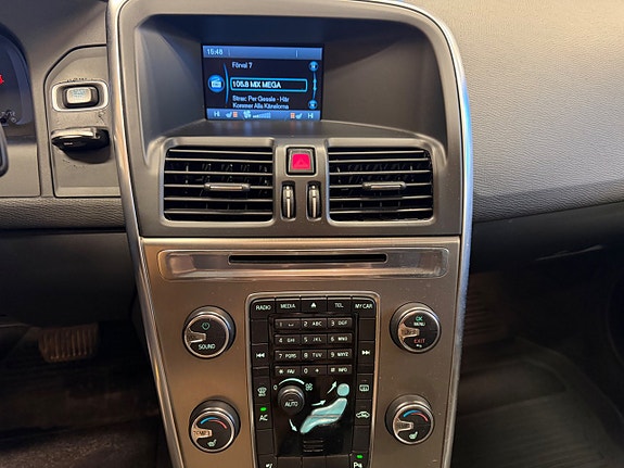 Volvo XC60 21 of 25