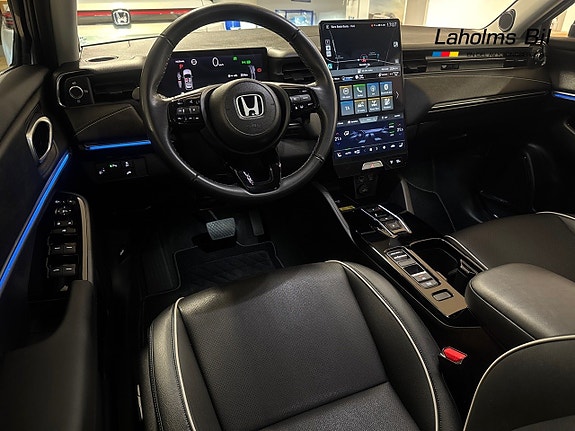 Honda e:Ny1 11 of 14