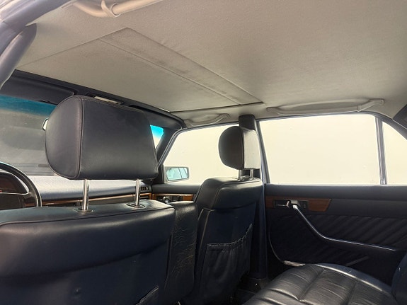 Mercedes-Benz S420 10 of 13