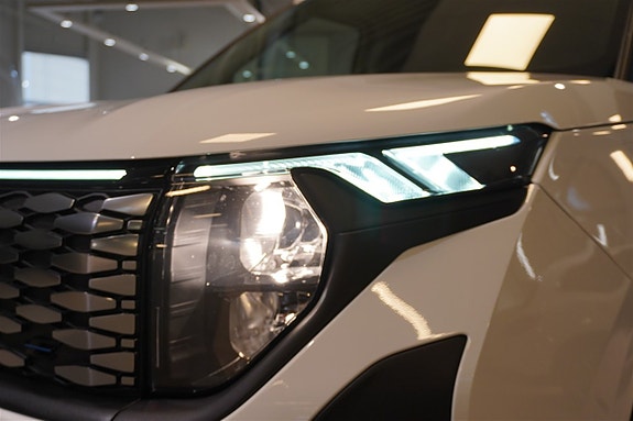 Ford Transit Courier 7 of 22