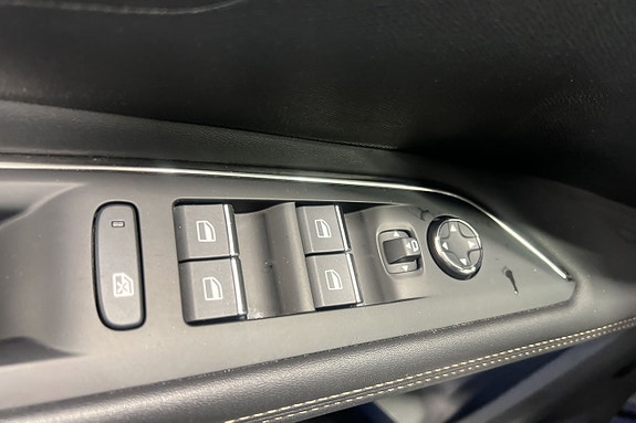 Peugeot 3008 11 of 17
