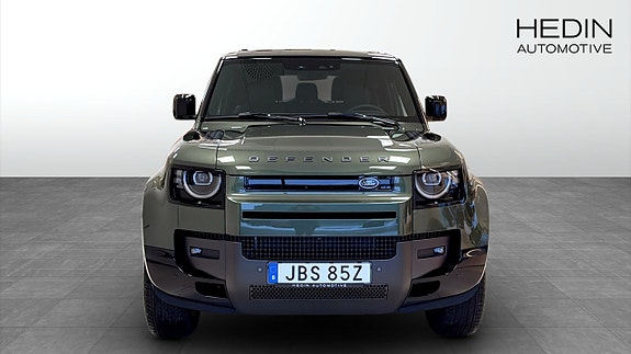 Land Rover Defender 90 8 of 13