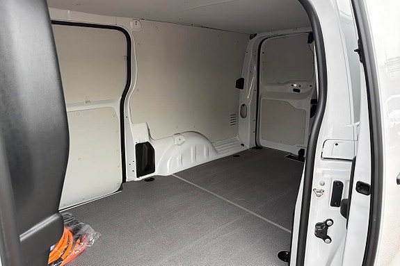 Toyota Proace 7 of 11