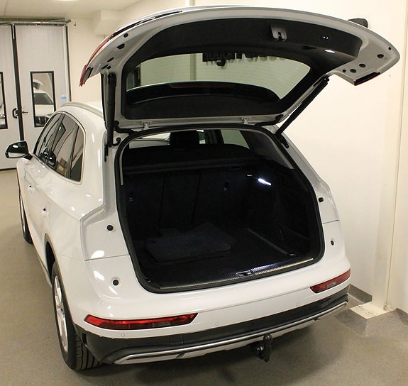 Audi Q5 6 of 9