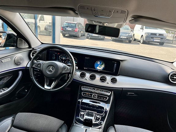 Mercedes-Benz E350 d 12 of 15