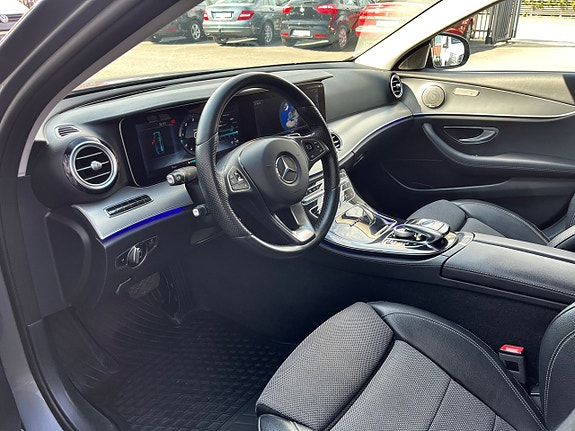 Mercedes-Benz E350 d 14 of 15