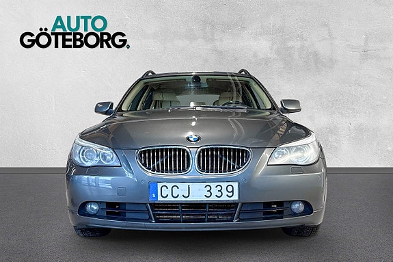 BMW 530i 8 of 17