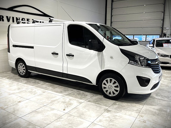 Opel Vivaro 2 of 5