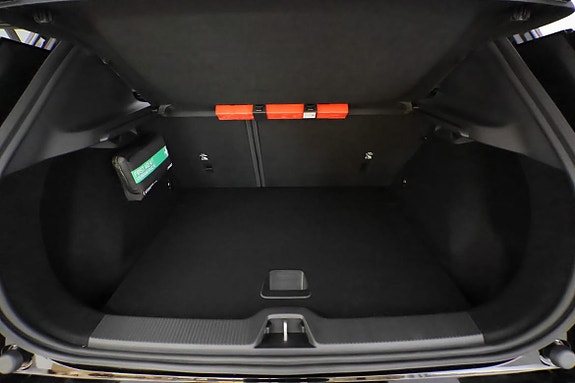 Volvo EX30 18 of 30