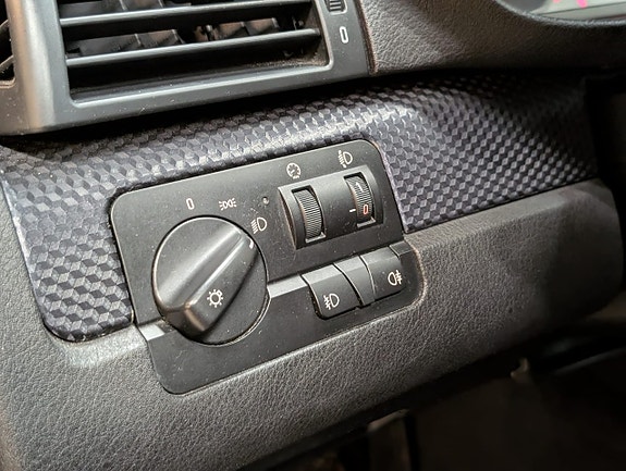 BMW 320 17 of 20
