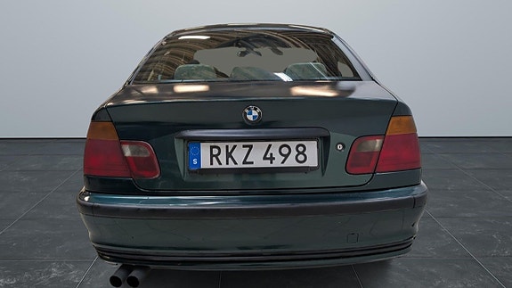 BMW 320 4 of 20