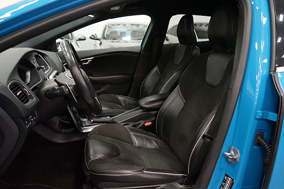Volvo V40 12 of 21