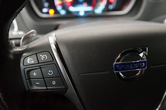 Volvo V40 16 of 21