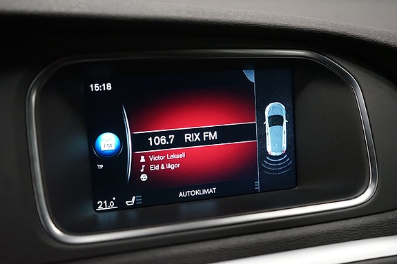 Volvo V40 14 of 21