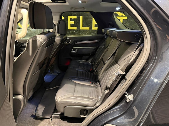 Land Rover Discovery 19 of 25