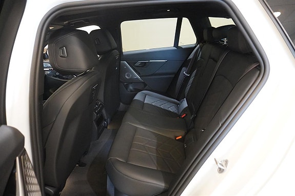 BMW 550e 8 of 13