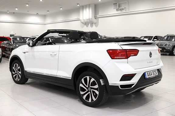 Volkswagen T-Roc 3 of 22