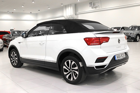 Volkswagen T-Roc 6 of 22